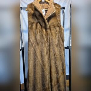 Elegant Brown Fur Vest